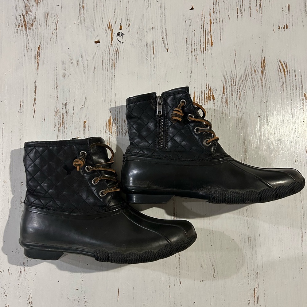 Steve Madden Saltwater Duck Boots - Picture 4 of 7